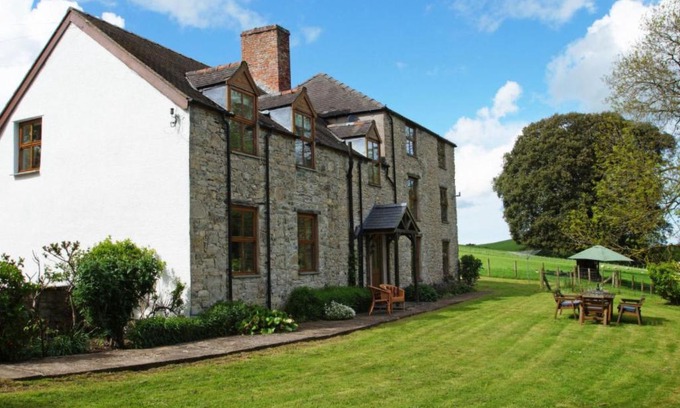 Henllan Casa | Holiday Home Penny Den