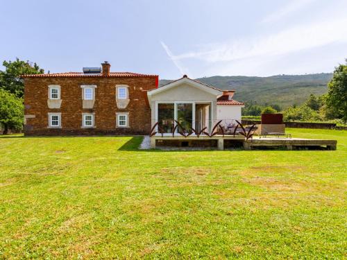 Caminha Casa | Holiday Home Recanto by Interhome