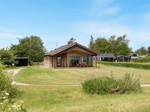 Storvorde Casa | Holiday Home Roope - 50m from the sea by Interhome