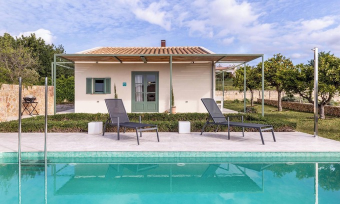 Moscari Casa | Casa de vacaciones "Sa Verdal" con piscina, Wi-Fi, aire acondicionado y jardín