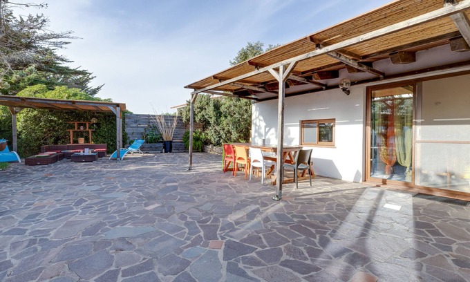 Sa Rocca Tunda Casa | Casa de vacaciones "Samarighouse" cerca del mar con jardín y Wi-Fi