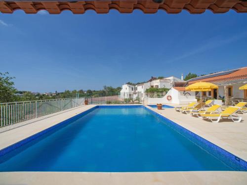 Mem Moniz Casa | Holiday Home Sebastião by Interhome