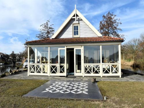 Municipality of Nissewaard Casa | Holiday Home Simonshaven by Lake Beach