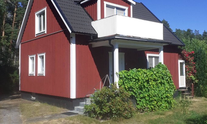 Fagelfors Casa | Holiday Home Småland Dirección: Movägen 9 Birds 57075