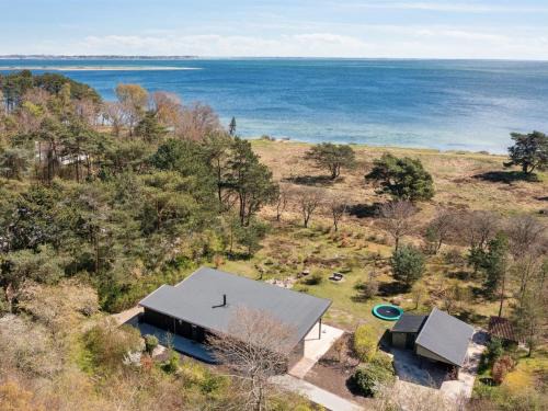 Rrvig Casa | Holiday Home Toska - 100m to the inlet by Interhome