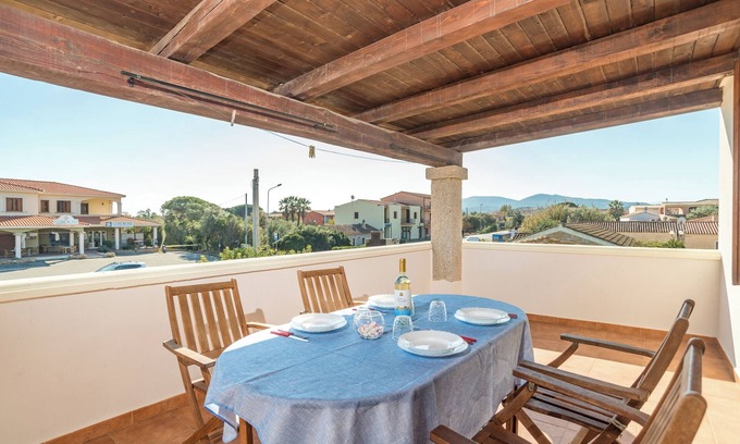 San Teodoro City Centre Casa | Casa 'Trilocale con ampia veranda mare' con A/A y terraza