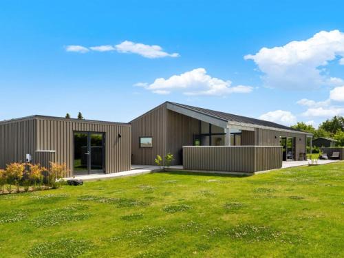 Skastrup Strand Casa | Holiday Home Tydkil - 250m from the sea by Interhome