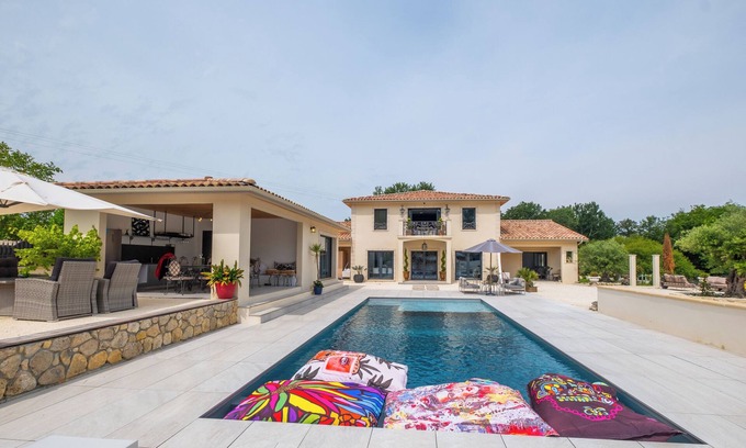 Carsac-de-Gurson Casa | Casa de vacaciones 'Villa Gurson' con piscina privada, terraza privada y jardín privado