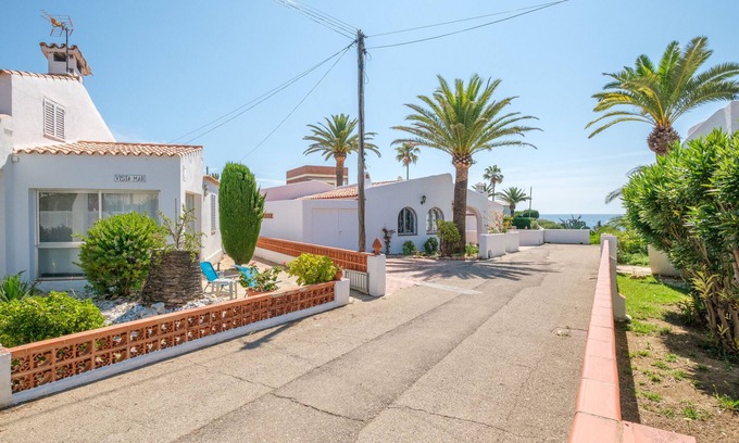 Vinaros Casa | Casa de vacaciones Vistamar 4 con vistas al mar, jardín y Wi-Fi