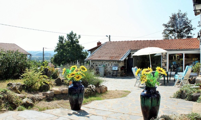 Ceaux-d'Allegre Casa | Villa con piscina privada