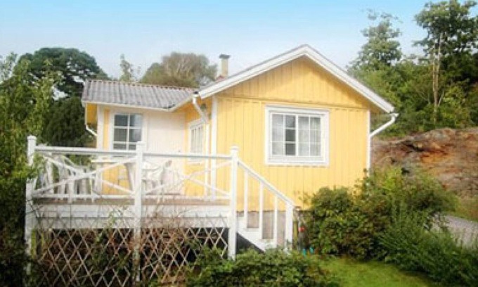 Ljungskile Casa | Holiday home with a view of the sea in the Bohuslän region