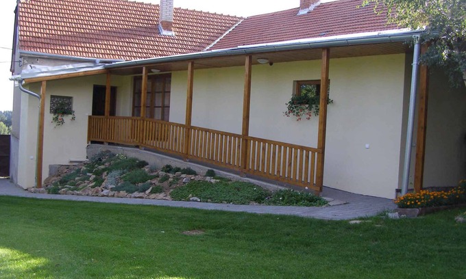 Ruda Casa | Casa vacacional con parque infantil