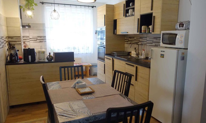 Siofok-Szabadifurdo Casa | Casa vacacional con jardín y terraza cerca del centro