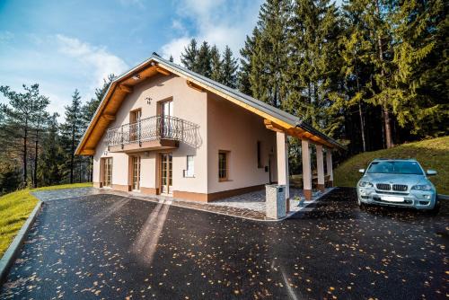 Rovte Casa | Holiday Home with Hot tub and Sauna Sabina