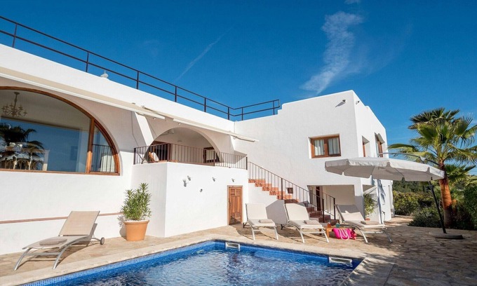 Can Besso Villa | Casa de vacaciones con gran piscina privada