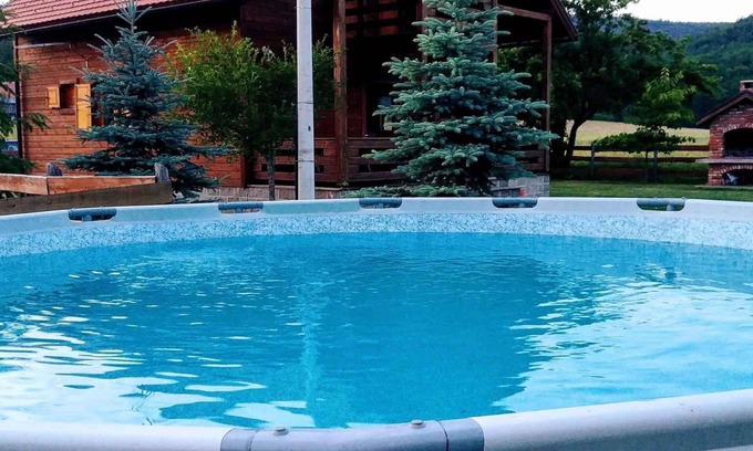 Smiljan Casa | Casa vacacional en un lugar tranquilo en el bosque