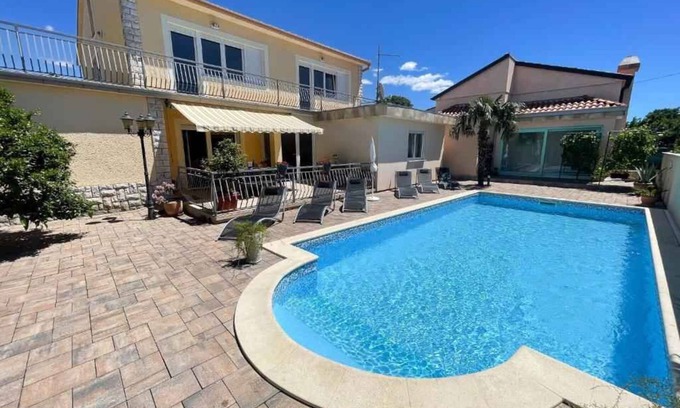 Jadranovo Casa | Casa vacacional con piscina