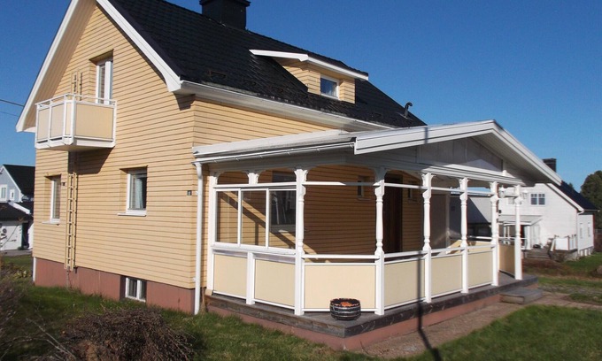 Kopmanholmen Casa | Holiday home with sea views on the High Coast