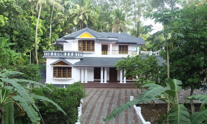 Onamthuruth Casa | Holiday homes in kidangoor kottayam kerala