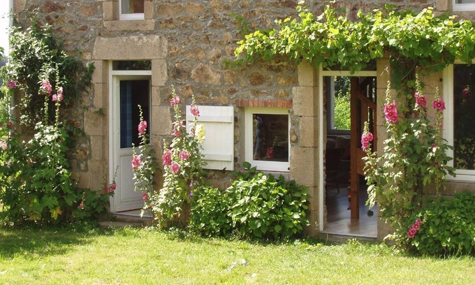 Ars-les-Favets Casa | Casa de vacaciones Ars les Favets para 1 - 8 personas con 3 dormitorios - Casa de vacaciones