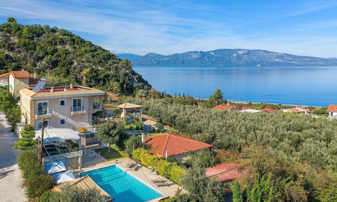 Molos-Agios Konstantinos Casa | Casa de vacaciones Arkitsa para 1 - 14 personas con 7 dormitorios - Casa de vacaciones