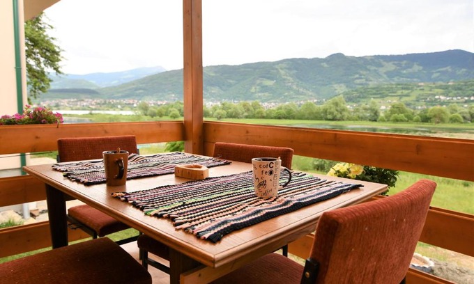 Plav Casa | Holiday House by The Lake