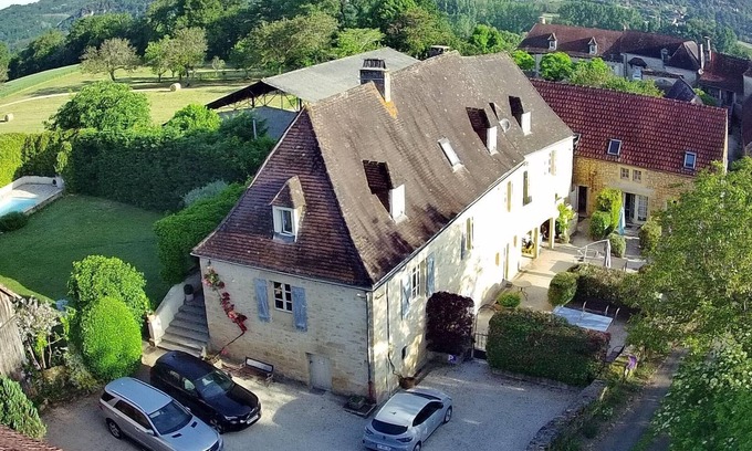 Sainte-Mondane Casa | Casa de vacaciones Carlux para 1 - 33 personas con 14 dormitorios - Casa de vacaciones