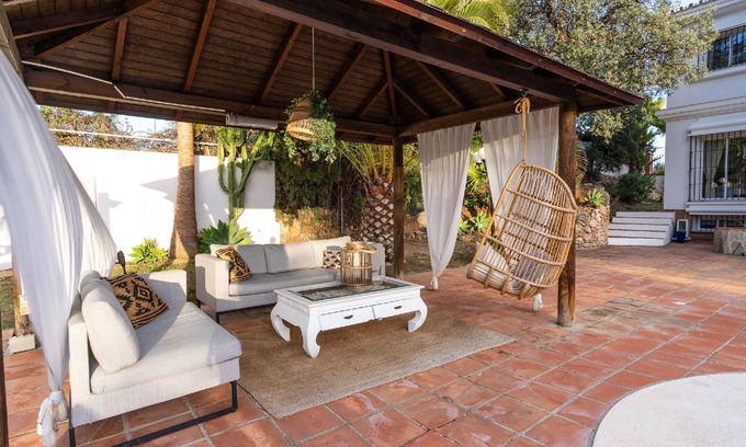 Urbanizacion el Rosario Casa | Holiday house Elveria for 1 - 10 persons with 5 bedrooms - Holiday home