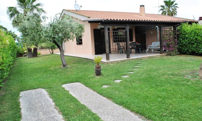 Fondi Casa | Casa de vacaciones Fondi para 1 - 6 personas con 3 dormitorios - Casa adosada