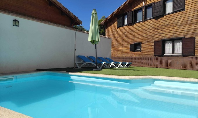 Cobisa Casa | Casa de vacaciones 'La Dehesa Y Dehesa2 De Toledo' con vistas a la montaña