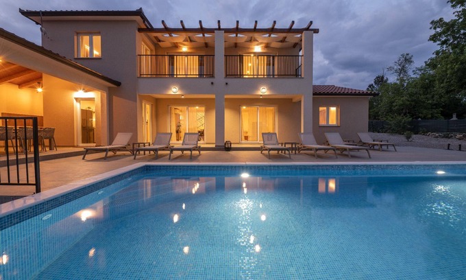 Presika Casa | Holiday house Labin for 8 - 9 persons with 4 bedrooms - Holiday house