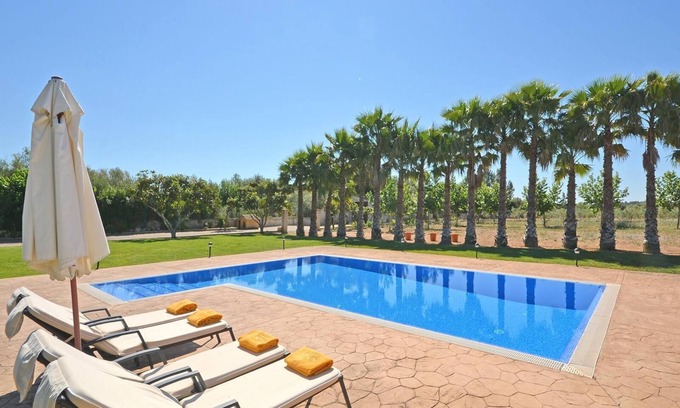 Llubi Casa | Holiday house Llubí for 1 - 6 persons with 3 bedrooms - Holiday home