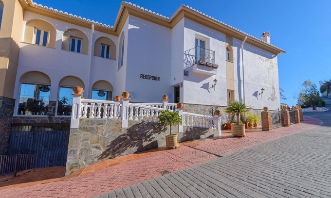 Vinuela Casa | Holiday house Los Romanes for 1 - 20 persons with 8 bedrooms - Holiday house