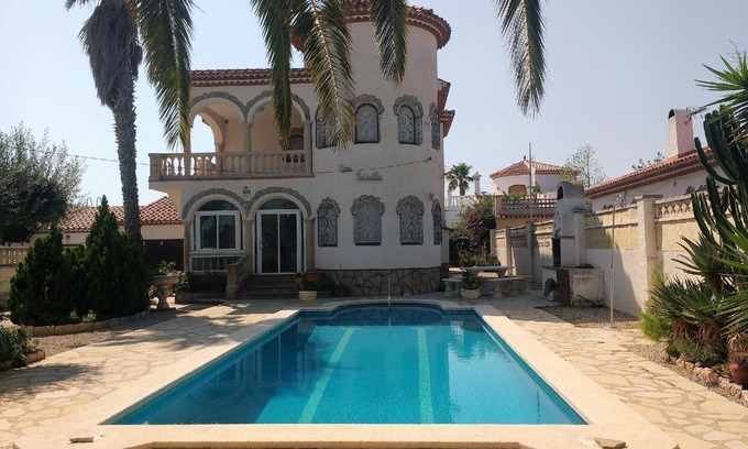 Miami Platja Casa | Holiday house Miami-Platja for 1 - 10 persons with 4 bedrooms - Holiday home