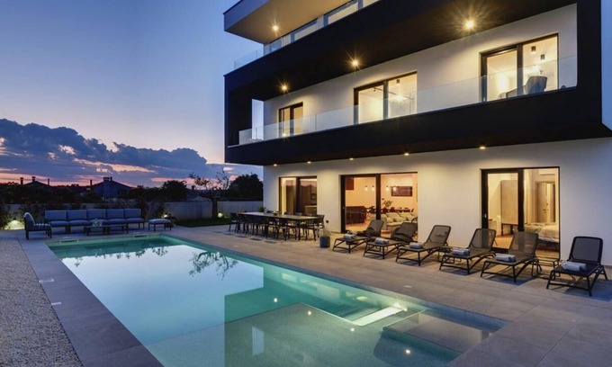 Pula Casa | Casa de vacaciones Pula para 1 - 14 personas con 7 dormitorios - Casa de vacaciones