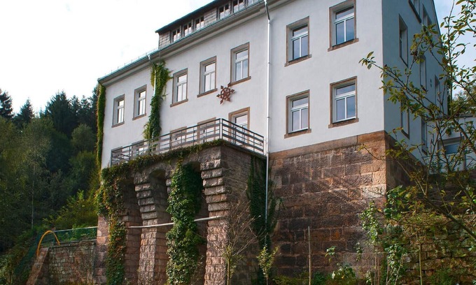 Reinhardtsdorf-Schoena Casa | Casa de vacaciones Reinhardtsdorf para 1 - 28 personas con 12 dormitorios - Casa de vacaciones