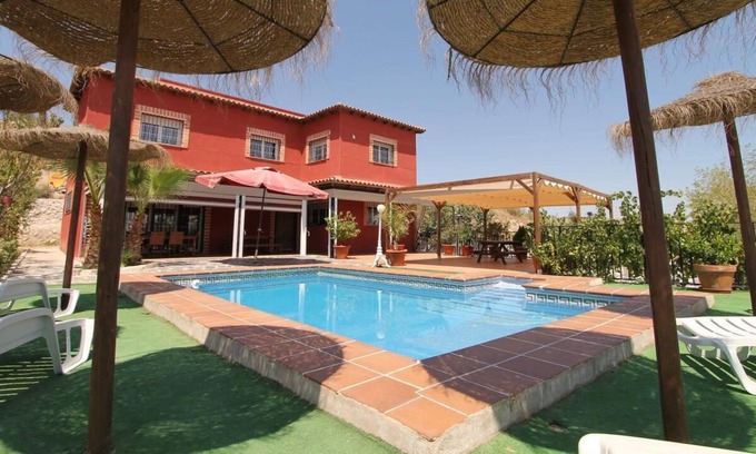 Sesena Casa | Casa de vacaciones Seseña Nuevo para 1 - 12 personas con 5 dormitorios - Casa de vacaciones
