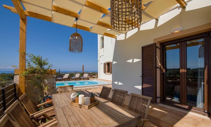 Chorafakia Casa | Holiday house Stalos for 1 - 8 persons with 4 bedrooms - Holiday home