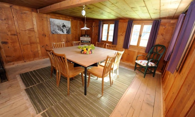 Sumvitg Chalet De Esquí | Casa de vacaciones Surrein para 1 - 7 personas con 5 dormitorios - Casa rural