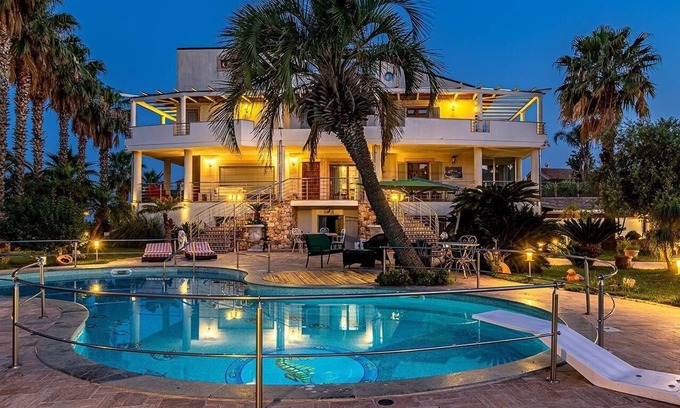 Trappitello Casa | Holiday house Taormina for 1 - 6 persons with 3 bedrooms - Holiday home