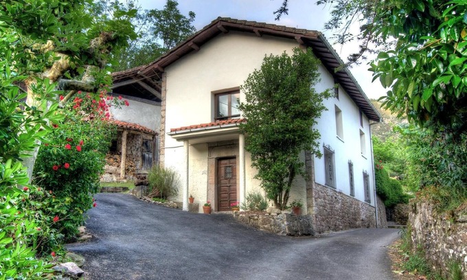 San Juan de Parres Casa | Casa de vacaciones Tresmonte para 1 - 6 personas con 3 dormitorios - Casa de vacaciones