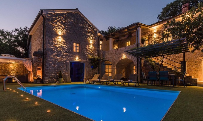 Tribalj Casa | Casa de vacaciones Tribalj para 1 - 8 personas con 4 dormitorios - Casa de vacaciones