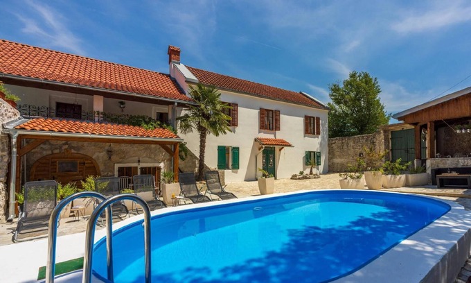 Tribalj Casa | Casa de vacaciones Tribalj para 2 - 10 personas con 5 dormitorios - Casa de vacaciones