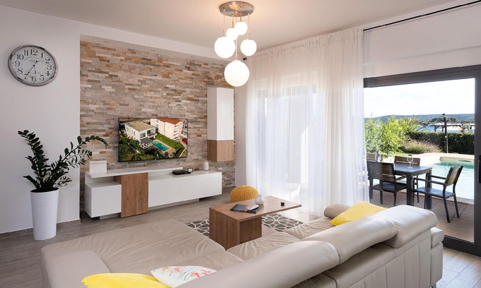Turanj Casa | Casa de vacaciones Turanj para 1 - 8 personas con 4 dormitorios - Casa de vacaciones