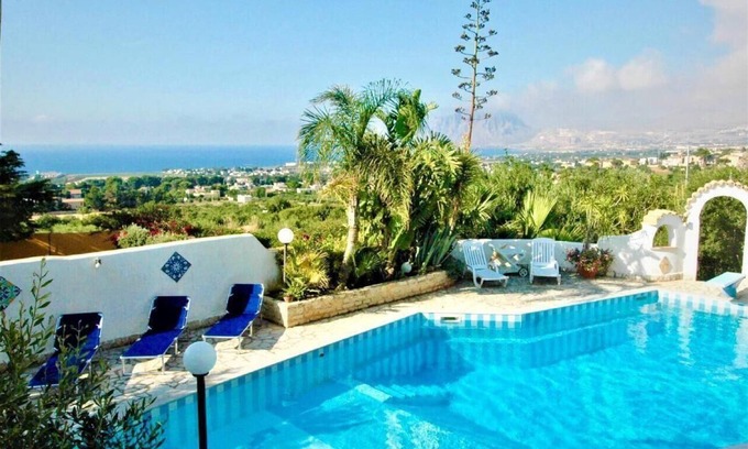 Valderice Casa | Casa de vacaciones Valderice para 1 - 12 personas con 6 dormitorios - Casa de vacaciones