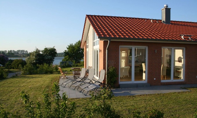 Kosel Casa | Casa de vacaciones con vista al mar | Sauna | Bañera de hidromasaje | Estufa Wifi gratis