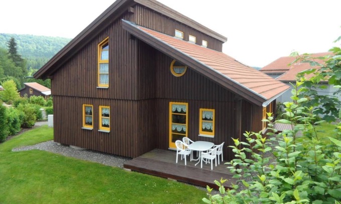 Waldmuenchen Apartamento | Vacaciones en una casa de madera, cocina, 6 personas, internet y parque acuático.