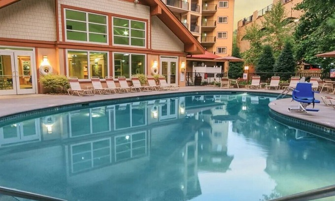 Gatlinburg Complejo | Holiday Inn Club Vacations Smoky Mountain Resort-3 BD/3bath, heart of Gatlinburg