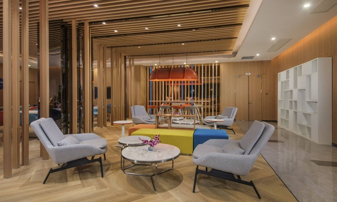 Xuhui Hotel | Holiday Inn Express Shanghai Xuhui Binjiang by IHG