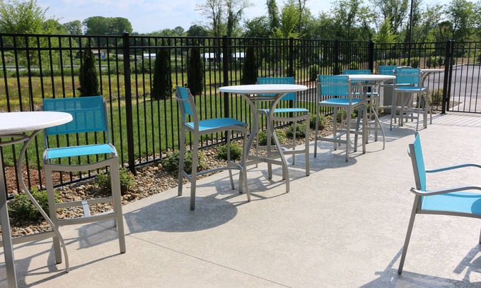 Flat Rock Hotel | Holiday Inn Express & Suites Hendersonville SE - Flat Rock by IHG